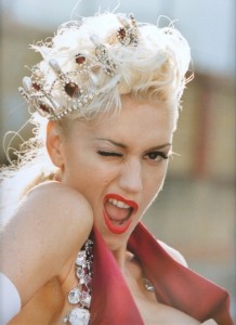 Gwen Stefani Royal Crown Fashion Style - Crown Rings