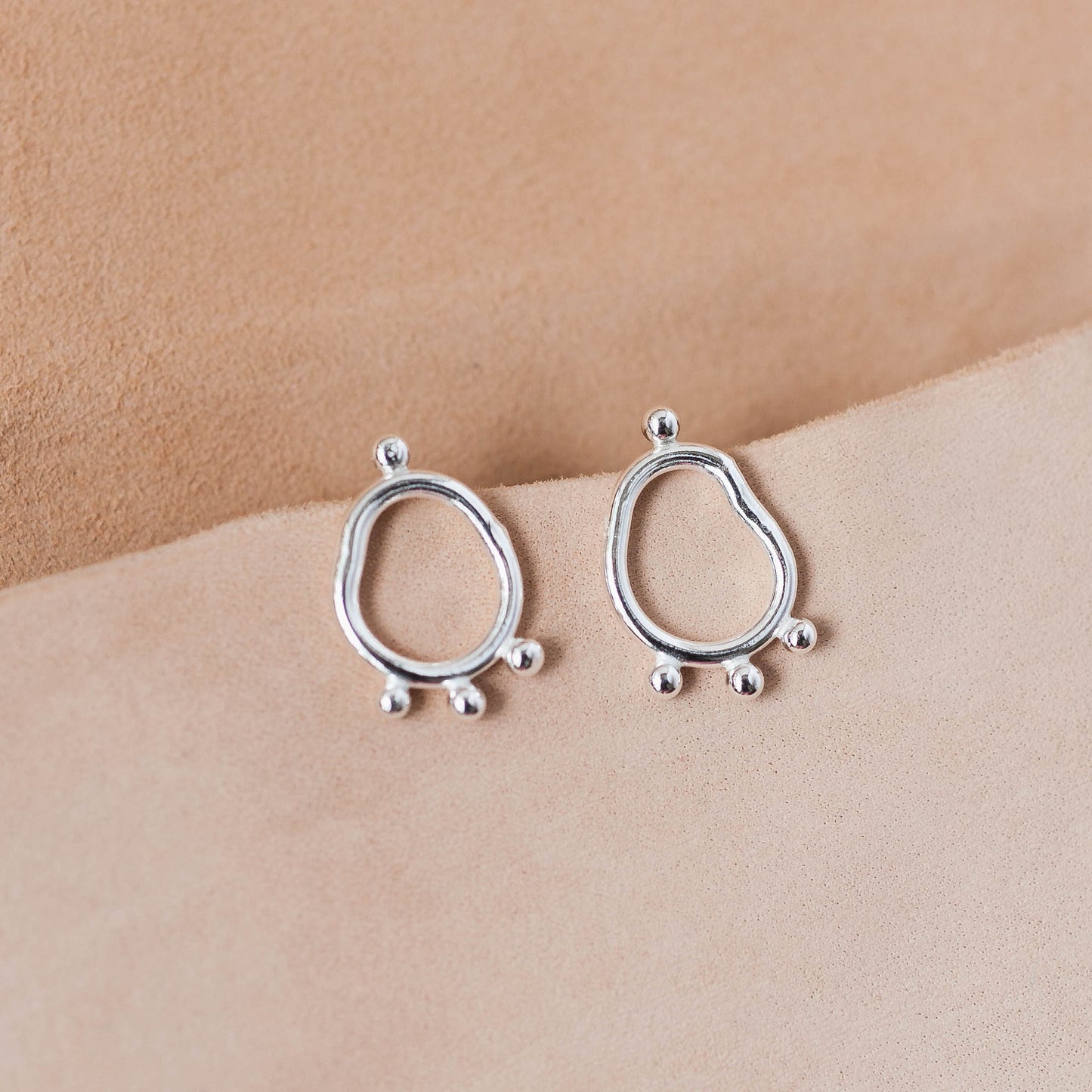 The Organic Resonance Stud Earrings – Fused Argentium Loops