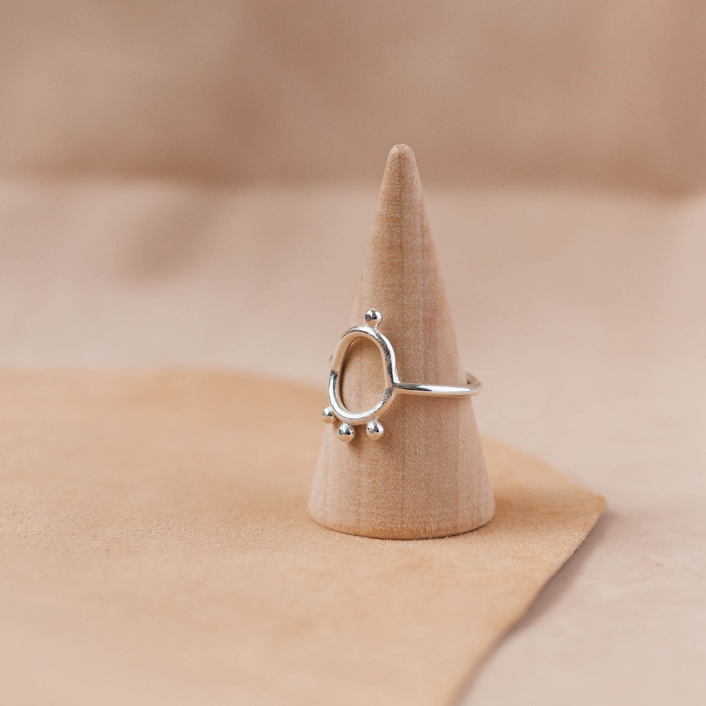 The Resonance Flow Statement Ring – Fused Argentium Loop Design