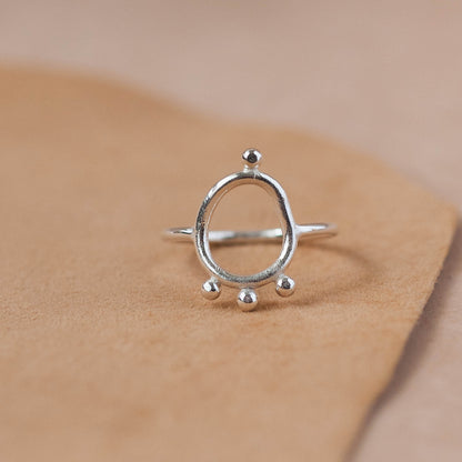 The Resonance Flow Statement Ring – Fused Argentium Loop Design