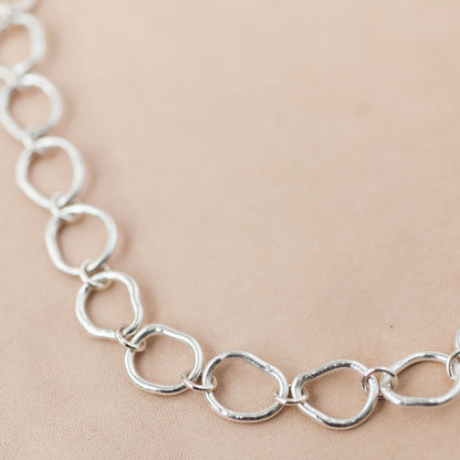 The Kinetic Pulse Statement Necklace – Heavy-Gauge Fused Argentium Silver