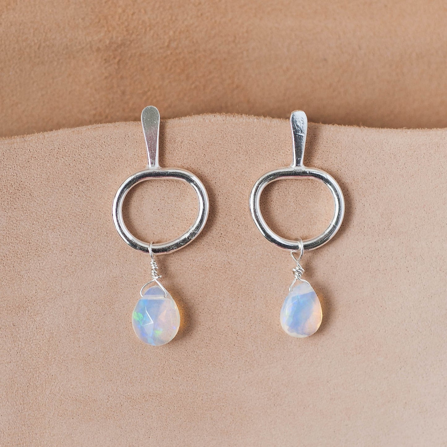 The Ethereal Light Drop Earrings – Pear-Shaped Opal & Fused Argentium