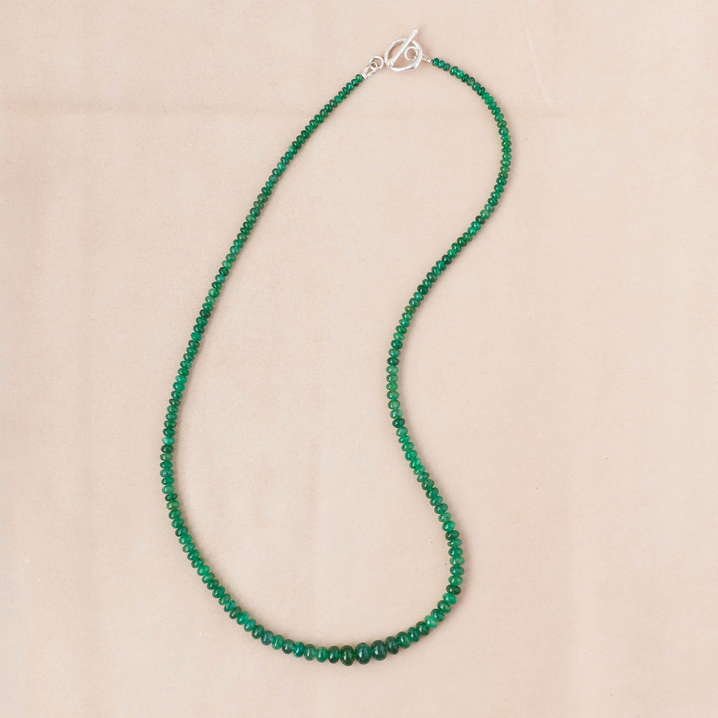 The Luminous Narrative Necklace – Smooth Emerald Graduated Beads & Fused Argentium (V1)
