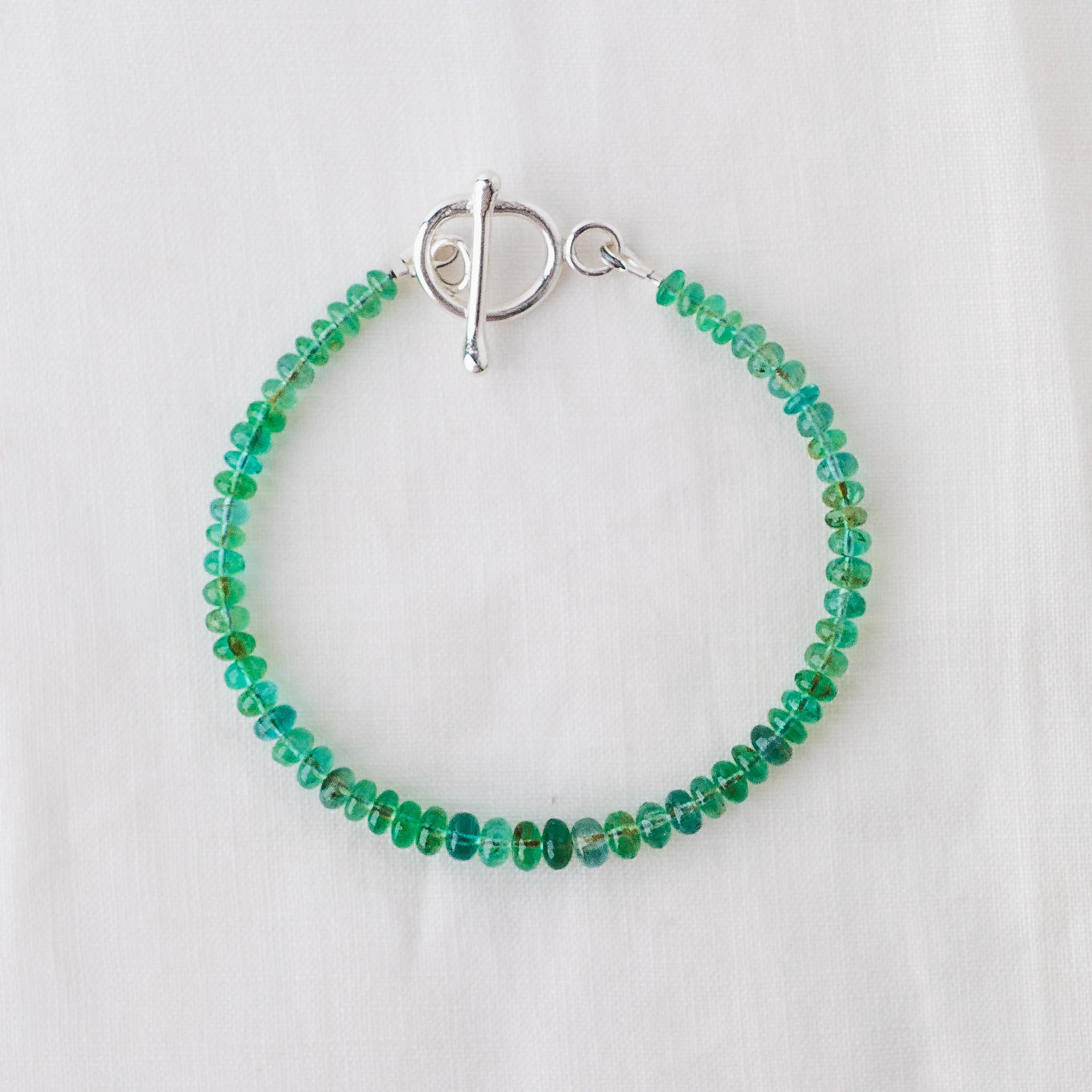 Natural Emerald Radiance Bracelet – Vivid Green Gemstones with Argenti –  LoveGem Studio LLC